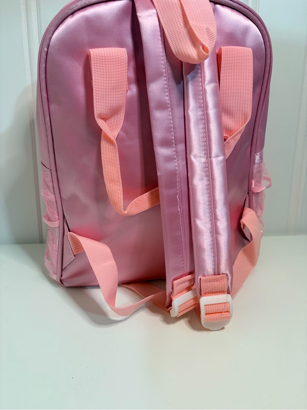 Source Unknown Pink Satin Ruffle Backpack - Picture 3 of 4